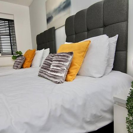 Daimler House - Cosy Home Near Coventry City Centre Екстериор снимка