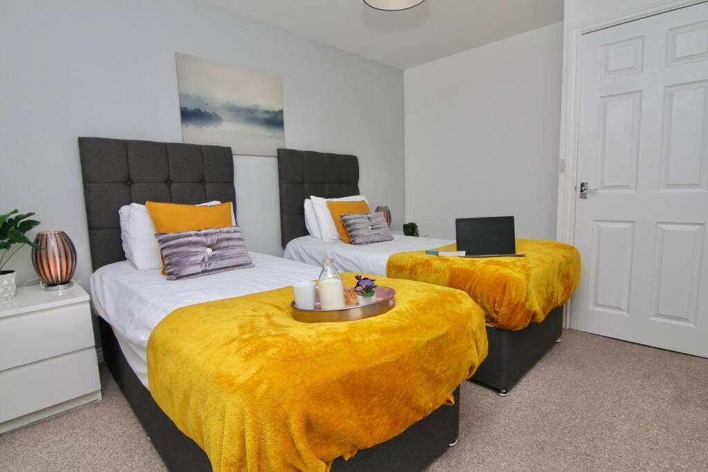 Daimler House - Cosy Home Near Coventry City Centre Екстериор снимка