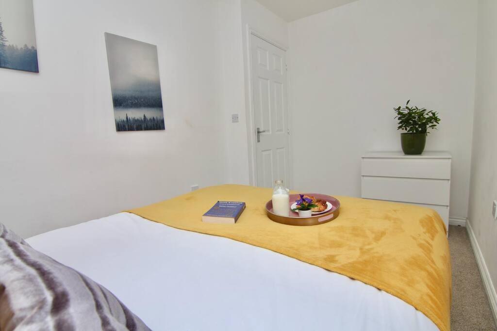 Daimler House - Cosy Home Near Coventry City Centre Екстериор снимка